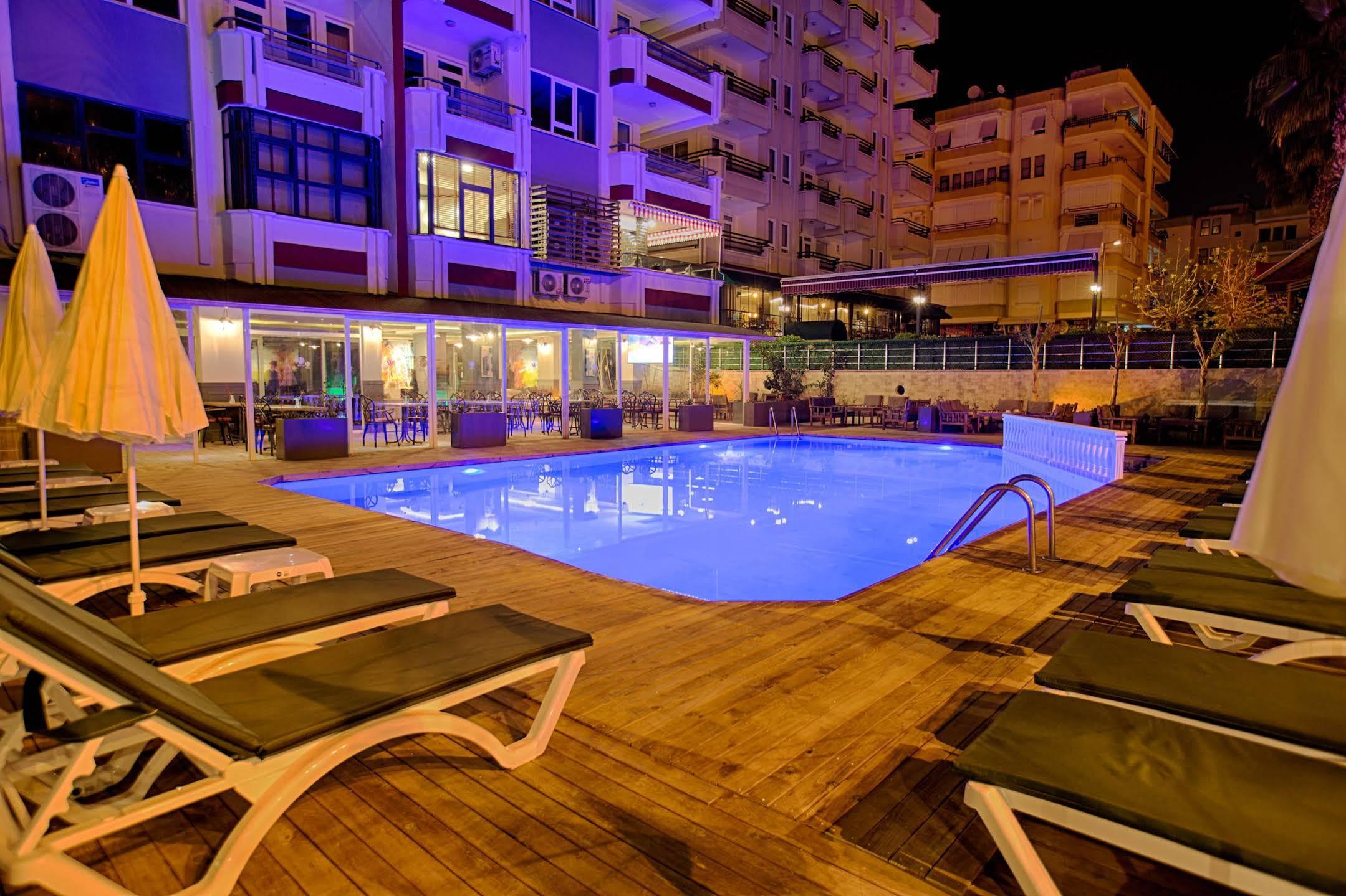 Hma Hotel & Suites Alanya Exterior foto